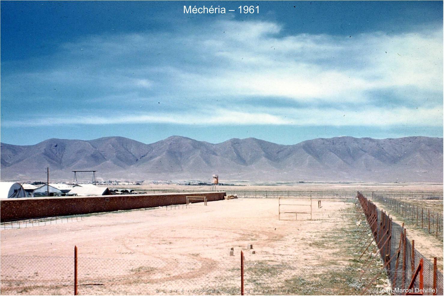 147-AERODROME-ET-BASE-1945-1962-31- (29) MECHERIA.jpg